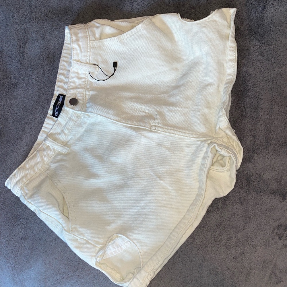 PrettyLittleThings High waisted shorts
